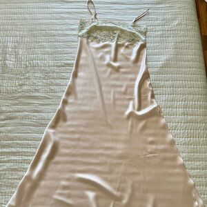 Christine Lingerie long peach silk nightgown with tags
